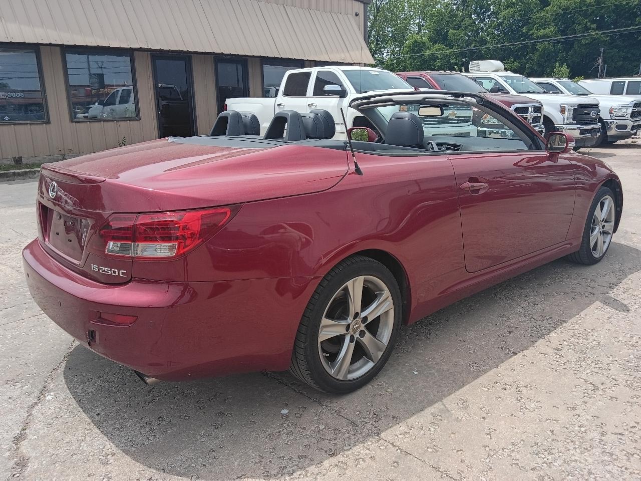 Lexus IS C 250 2013