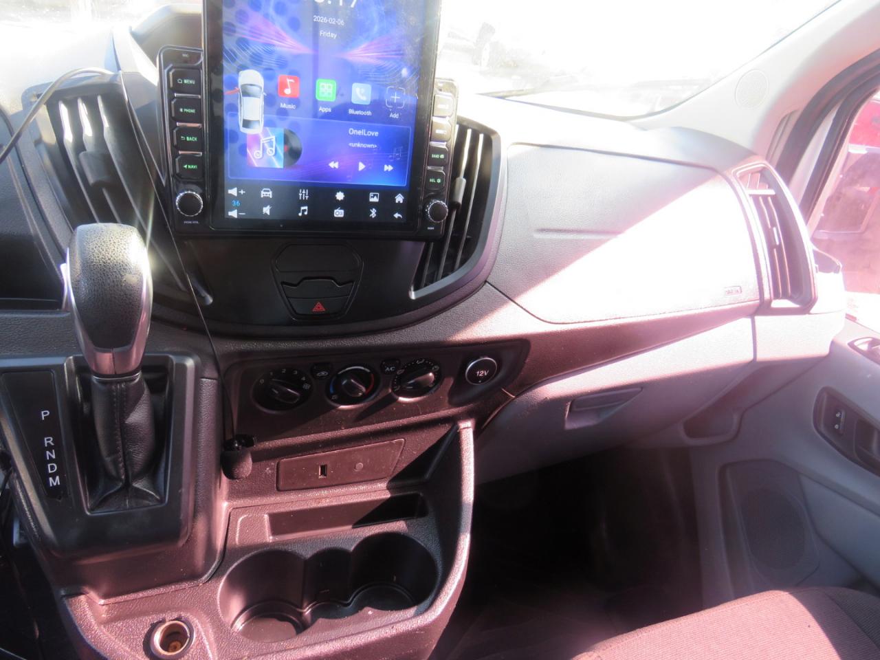 Ford Transit 250 Van Med. Roof w/Sliding Pass. 130-in. WB 2017