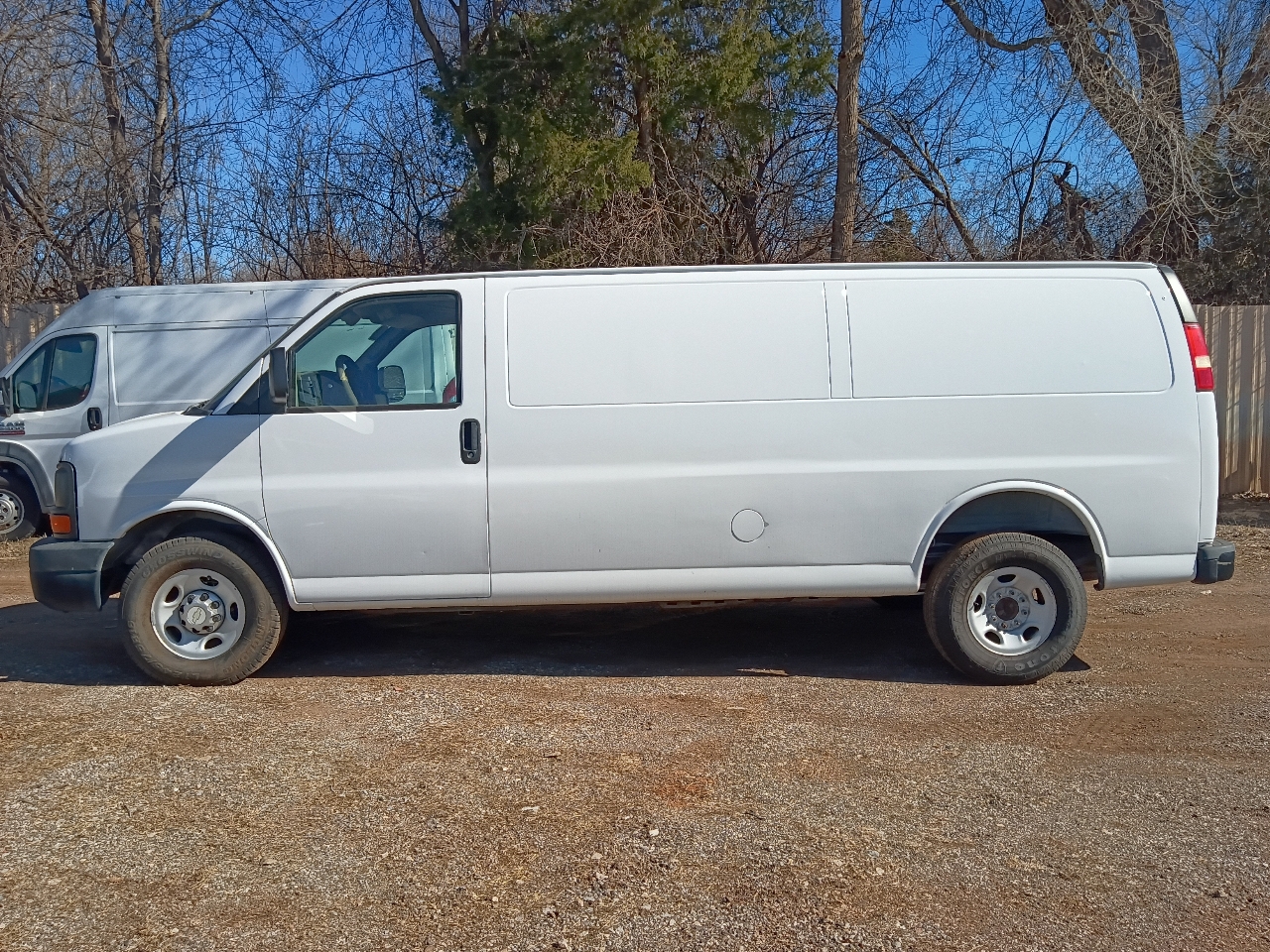 Chevrolet Express 2500 Cargo Extended 2010