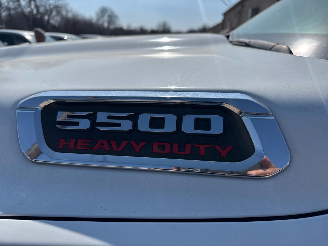 RAM 5500 Crew Cab SWB 4WD DRW 2019