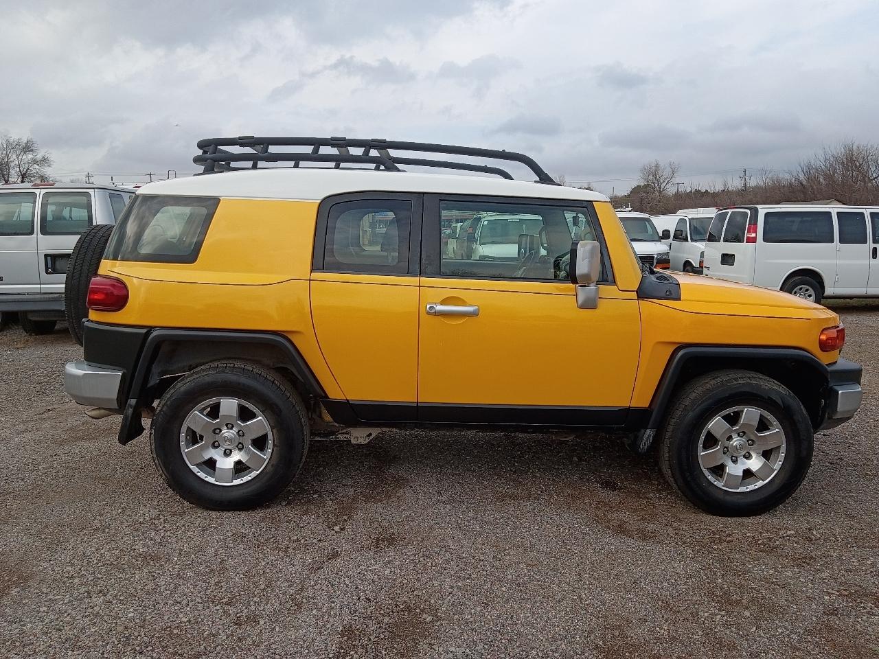 Toyota FJ Cruiser 2WD 2008