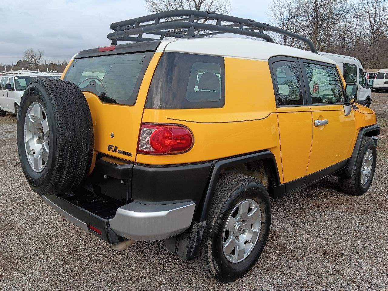 Toyota FJ Cruiser 2WD 2008