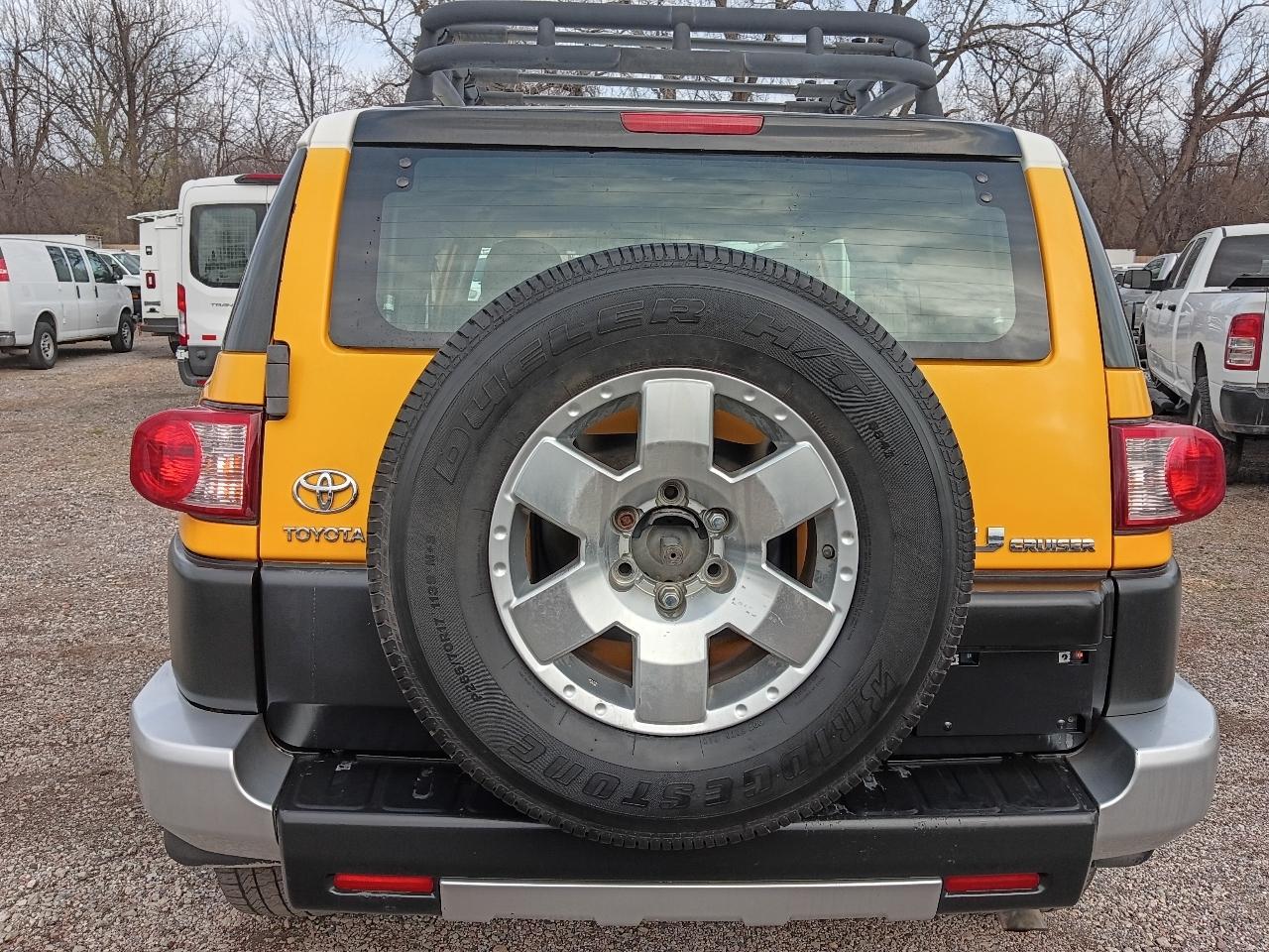 Toyota FJ Cruiser 2WD 2008