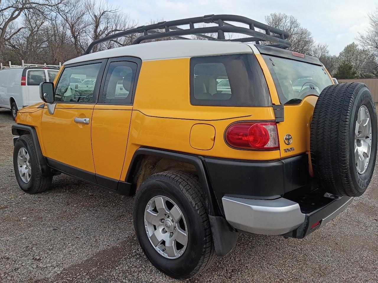 Toyota FJ Cruiser 2WD 2008