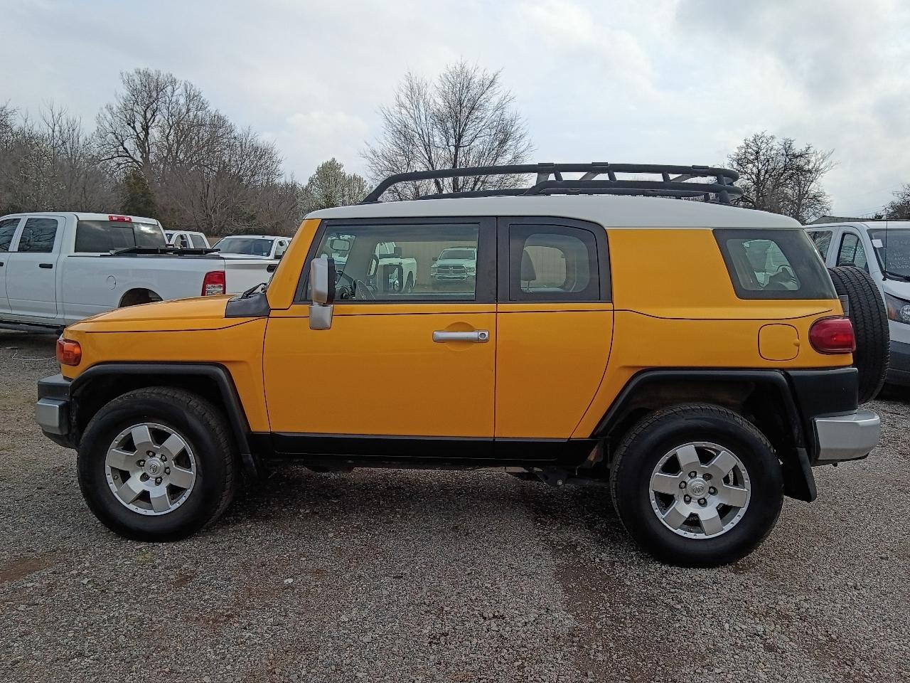 Toyota FJ Cruiser 2WD 2008