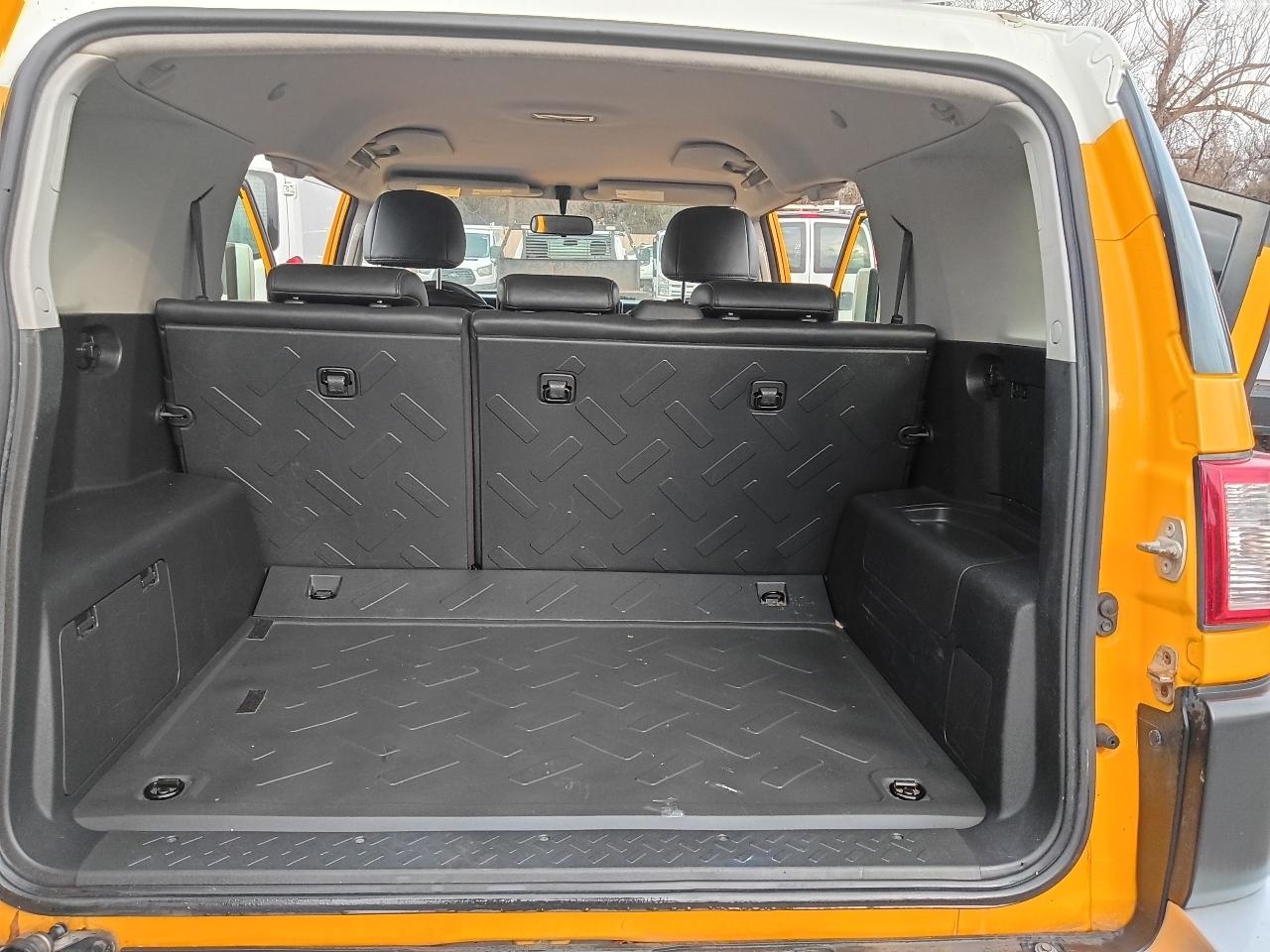 Toyota FJ Cruiser 2WD 2008