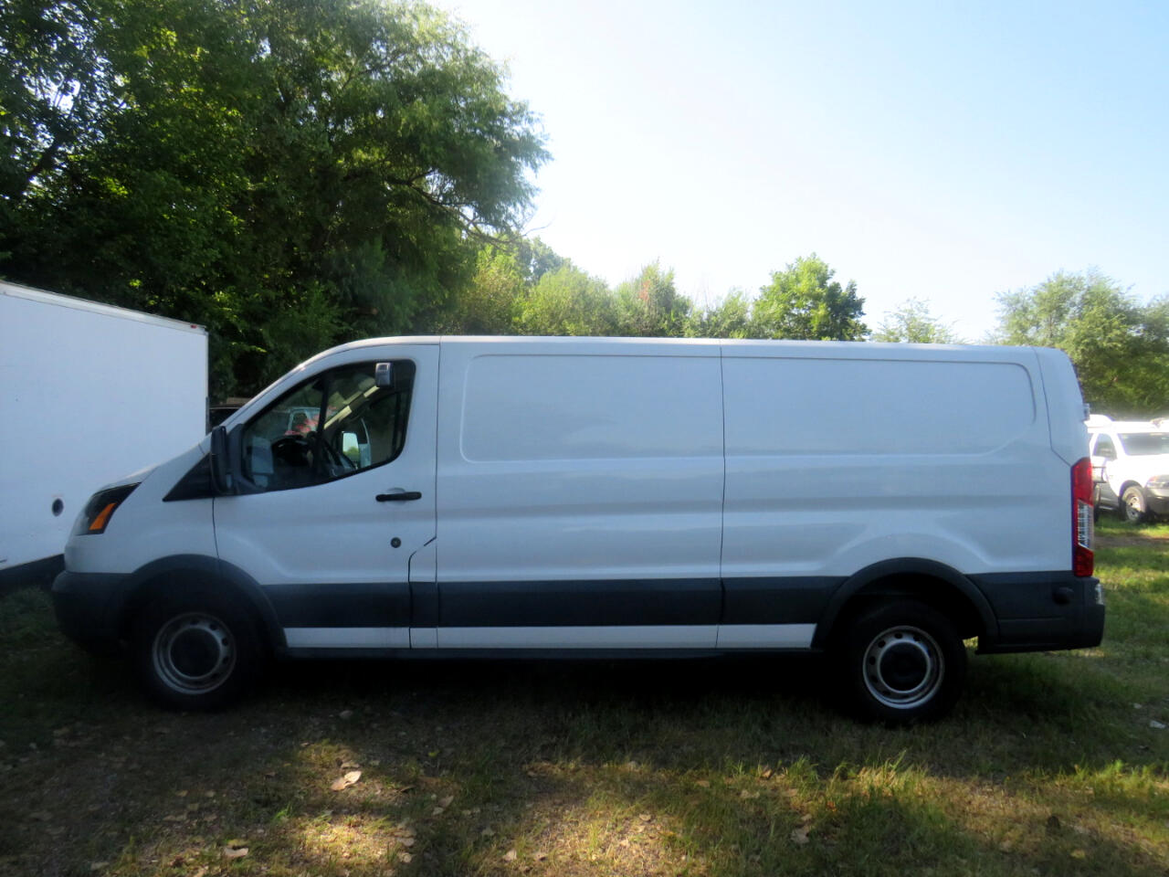 Ford Transit 250 Van Low Roof 60/40 Pass. 148-in. WB 2018 Ford Transit 250 Van Low Roof 60/40 Pass. 148-in. WB 2018