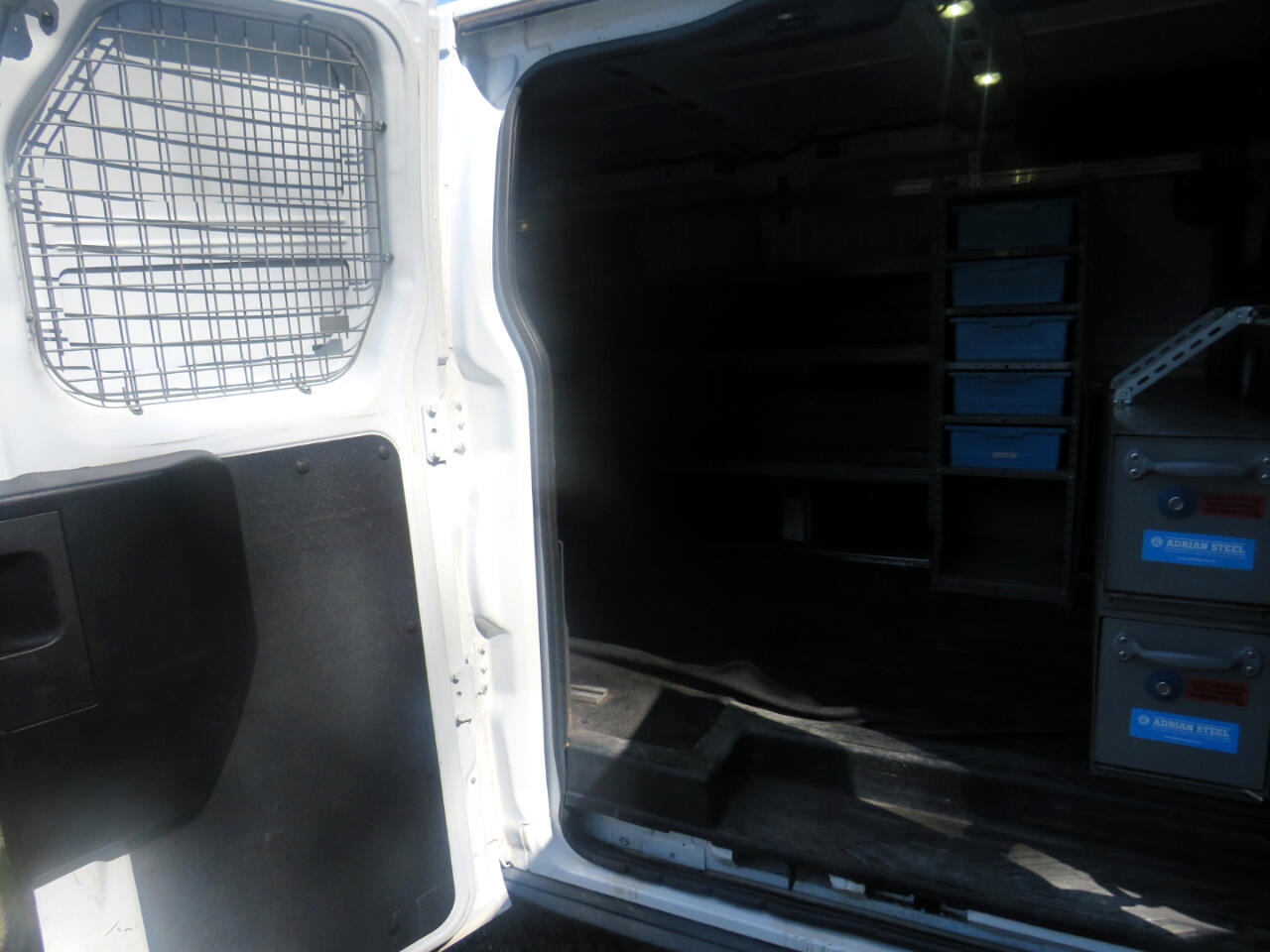 Ford Transit 250 Van Low Roof 60/40 Pass. 148-in. WB 2018 Ford Transit 250 Van Low Roof 60/40 Pass. 148-in. WB 2018