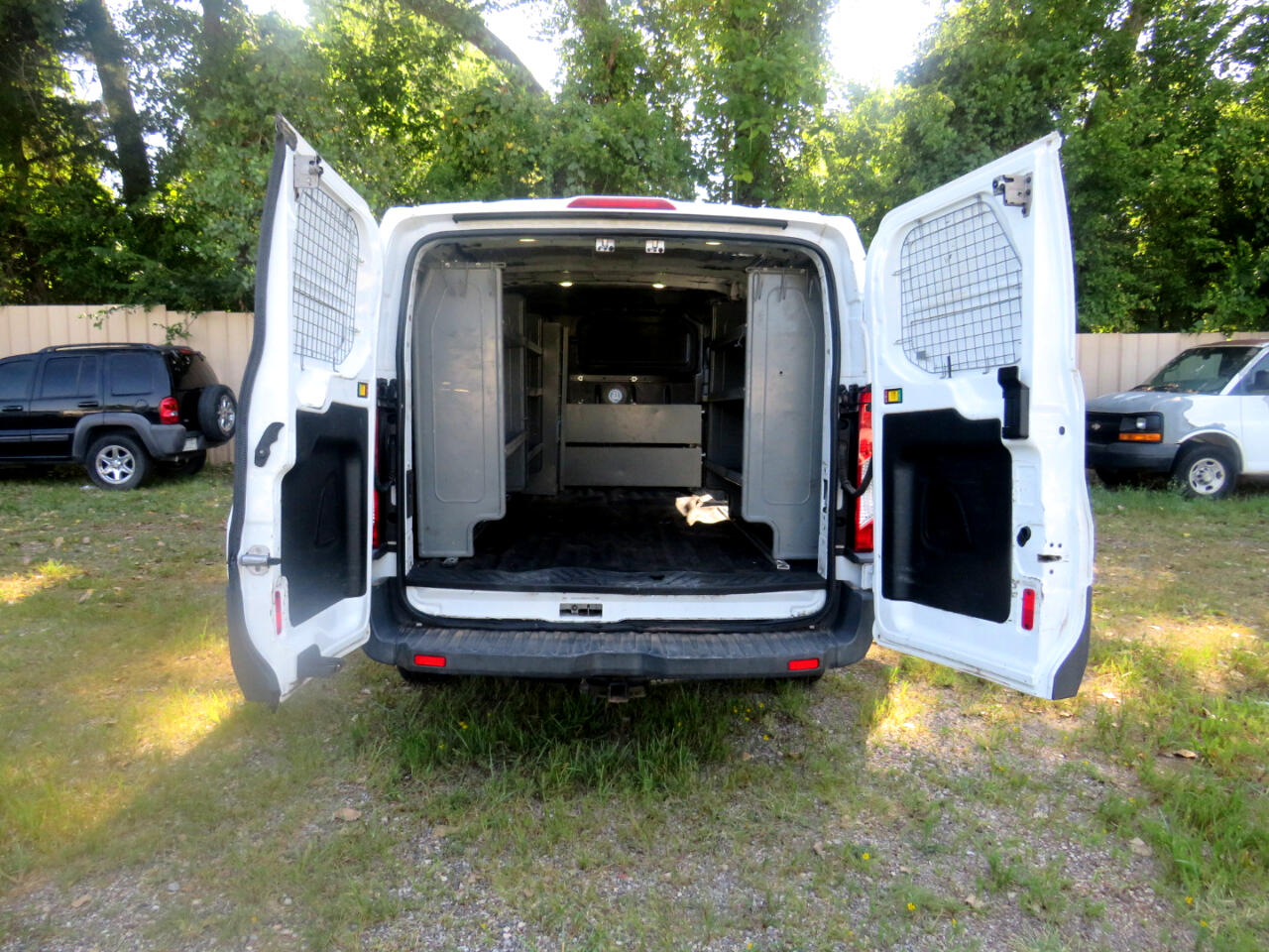 Ford Transit 250 Van Low Roof 60/40 Pass. 148-in. WB 2018 Ford Transit 250 Van Low Roof 60/40 Pass. 148-in. WB 2018