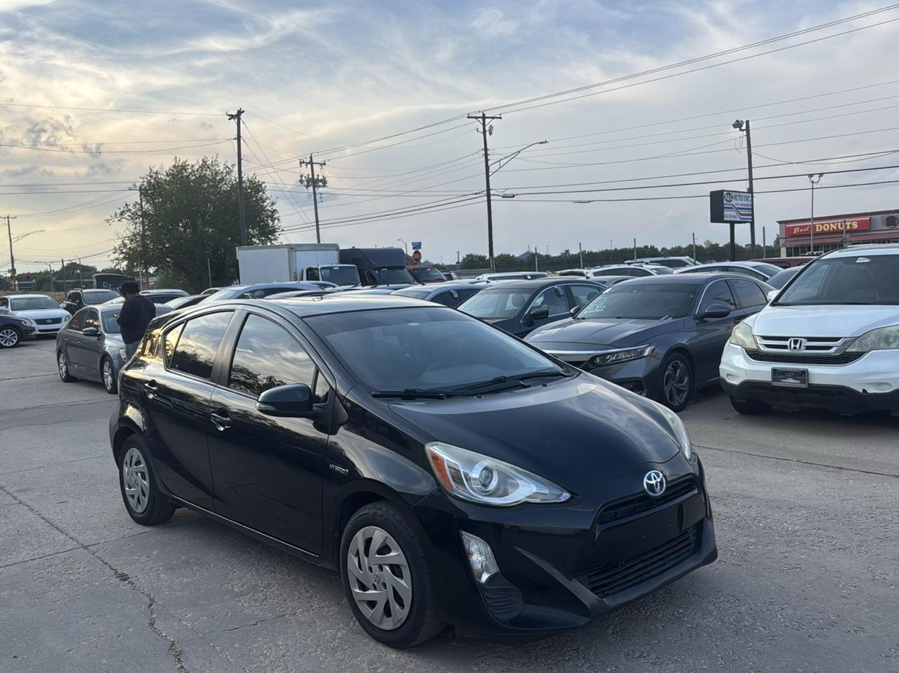 Toyota Prius c Four 2016