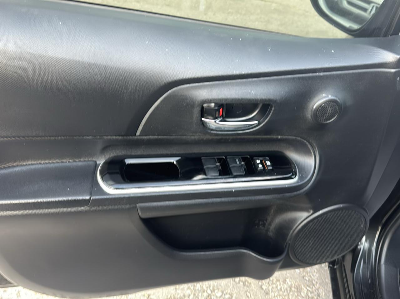 Toyota Prius c Four 2016