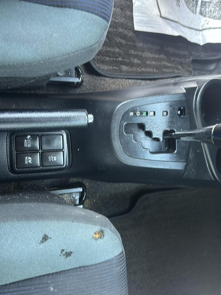 Toyota Prius c Four 2016