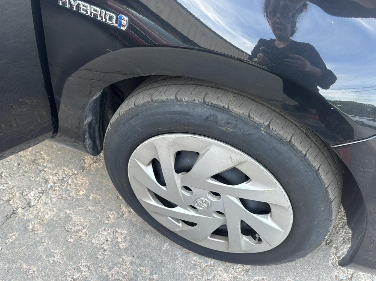 Toyota Prius c Four 2016