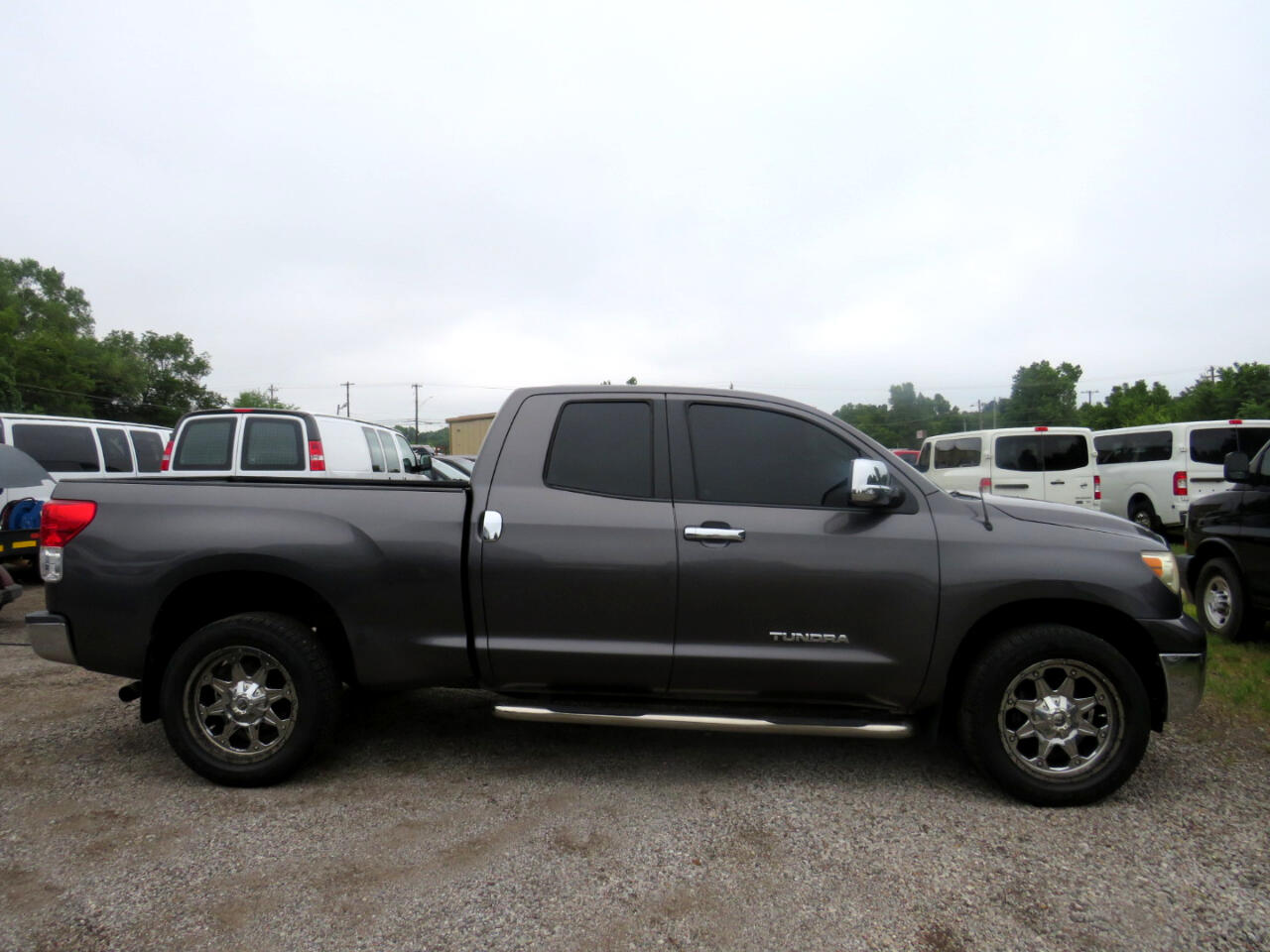 2013 Toyota Tundra Double Cab photo 4
