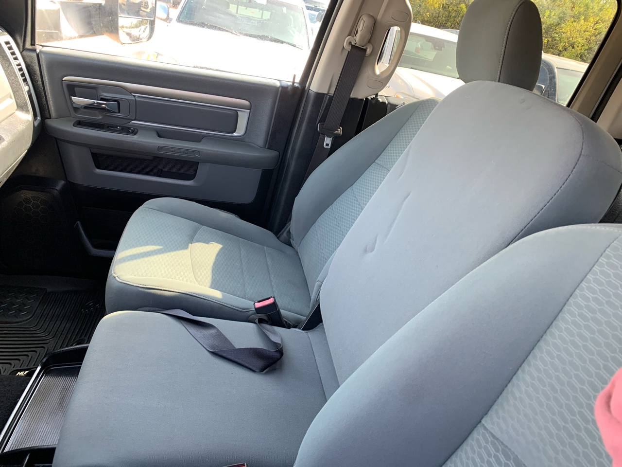 RAM 2500 SLT Crew Cab LWB 4WD 2018 RAM 2500 SLT Crew Cab LWB 4WD 2018