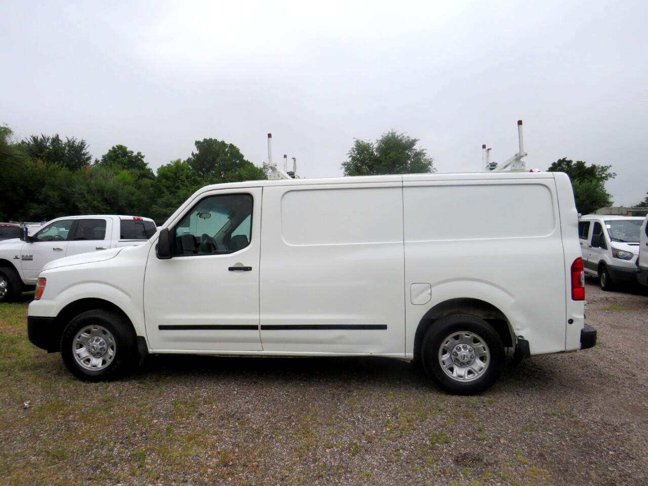 Nissan NV Cargo 2500 HD S V6 2020 Nissan NV Cargo 2500 HD S V6 2020