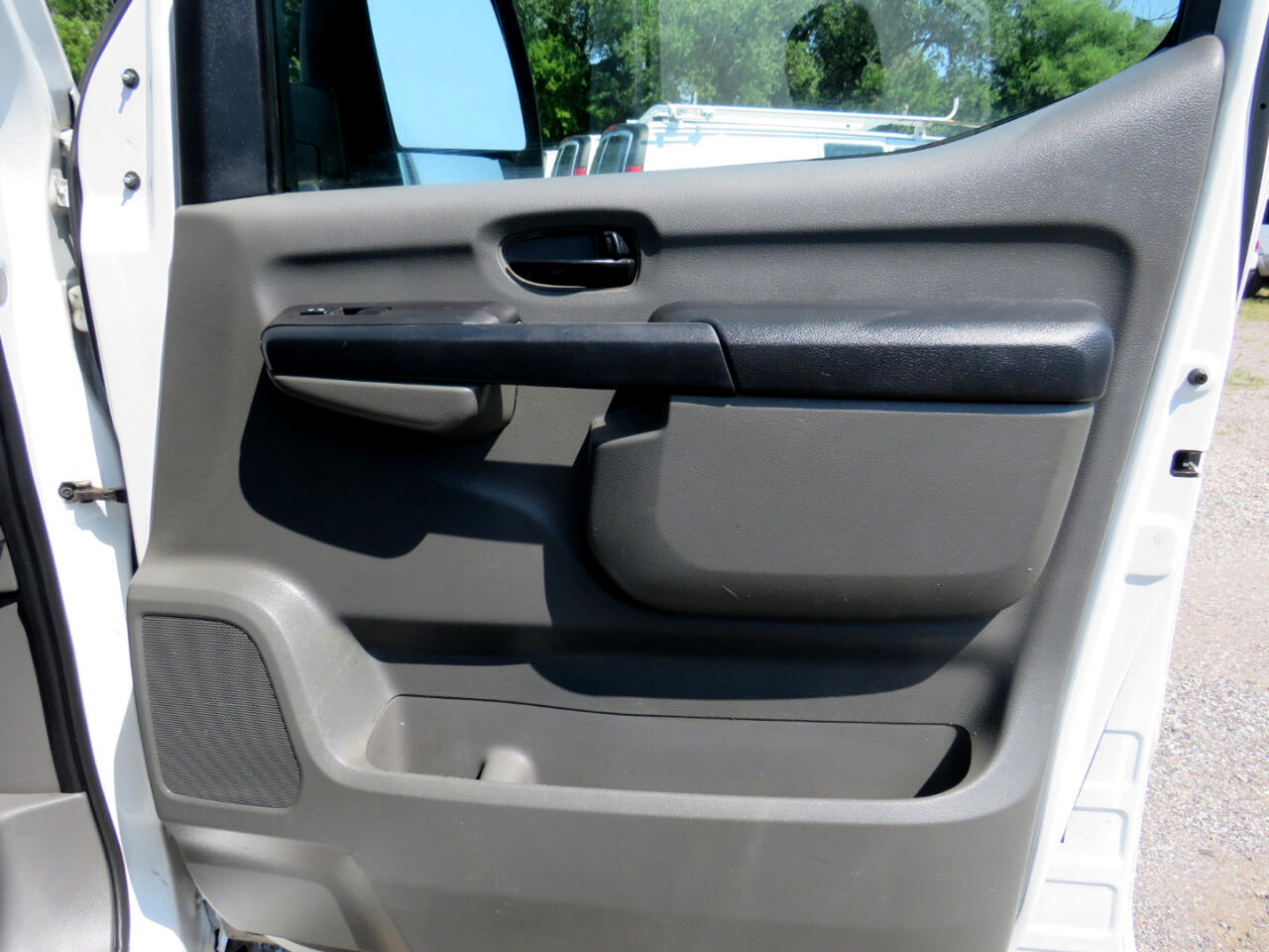 Nissan NV Cargo 2500 HD S V6 2020 Nissan NV Cargo 2500 HD S V6 2020