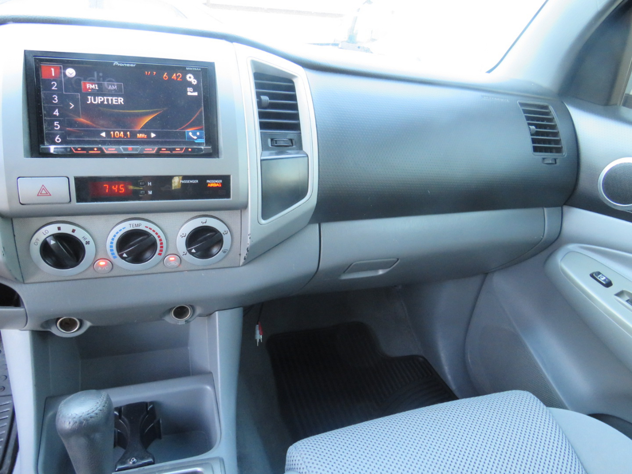 Toyota Tacoma Double Cab V6 Auto 4WD 2008 Toyota Tacoma Double Cab V6 Auto 4WD 2008