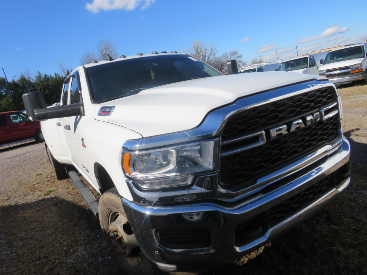 2020 Ram 3500 Tradesman photo 3