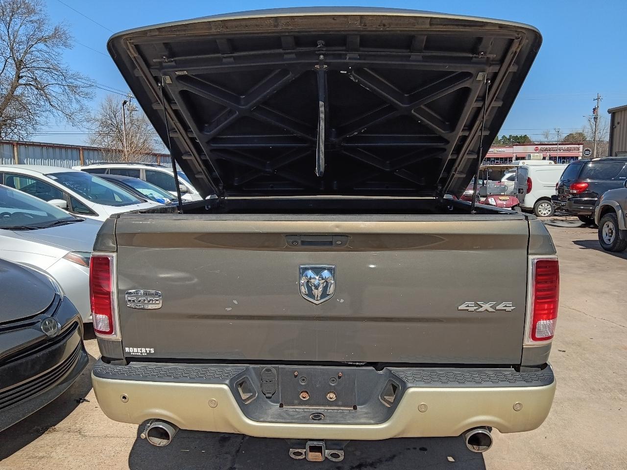 Dodge Ram 1500  2015