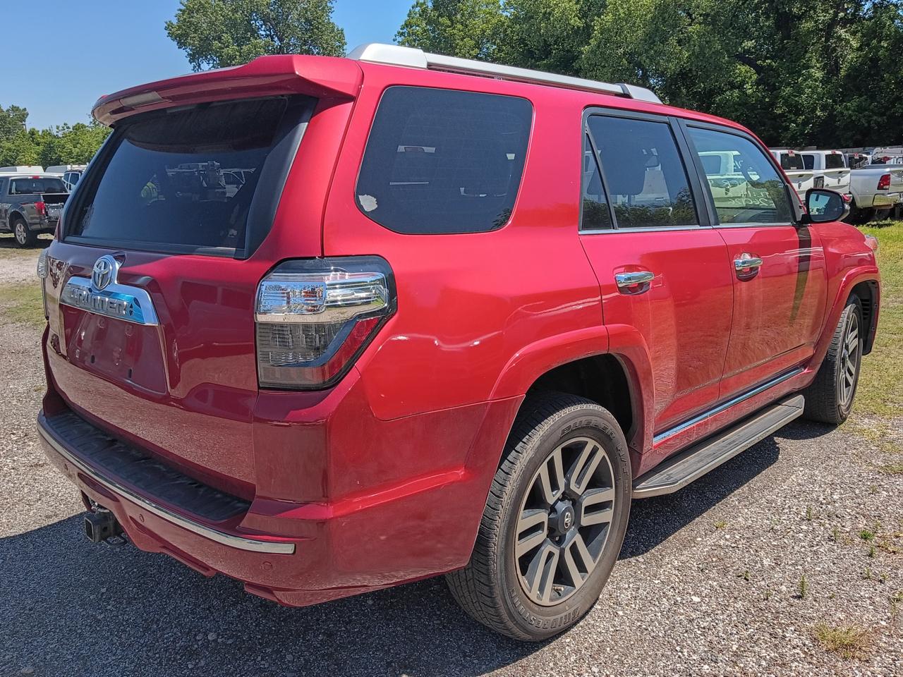 Toyota 4Runner SR5 4WD 2015