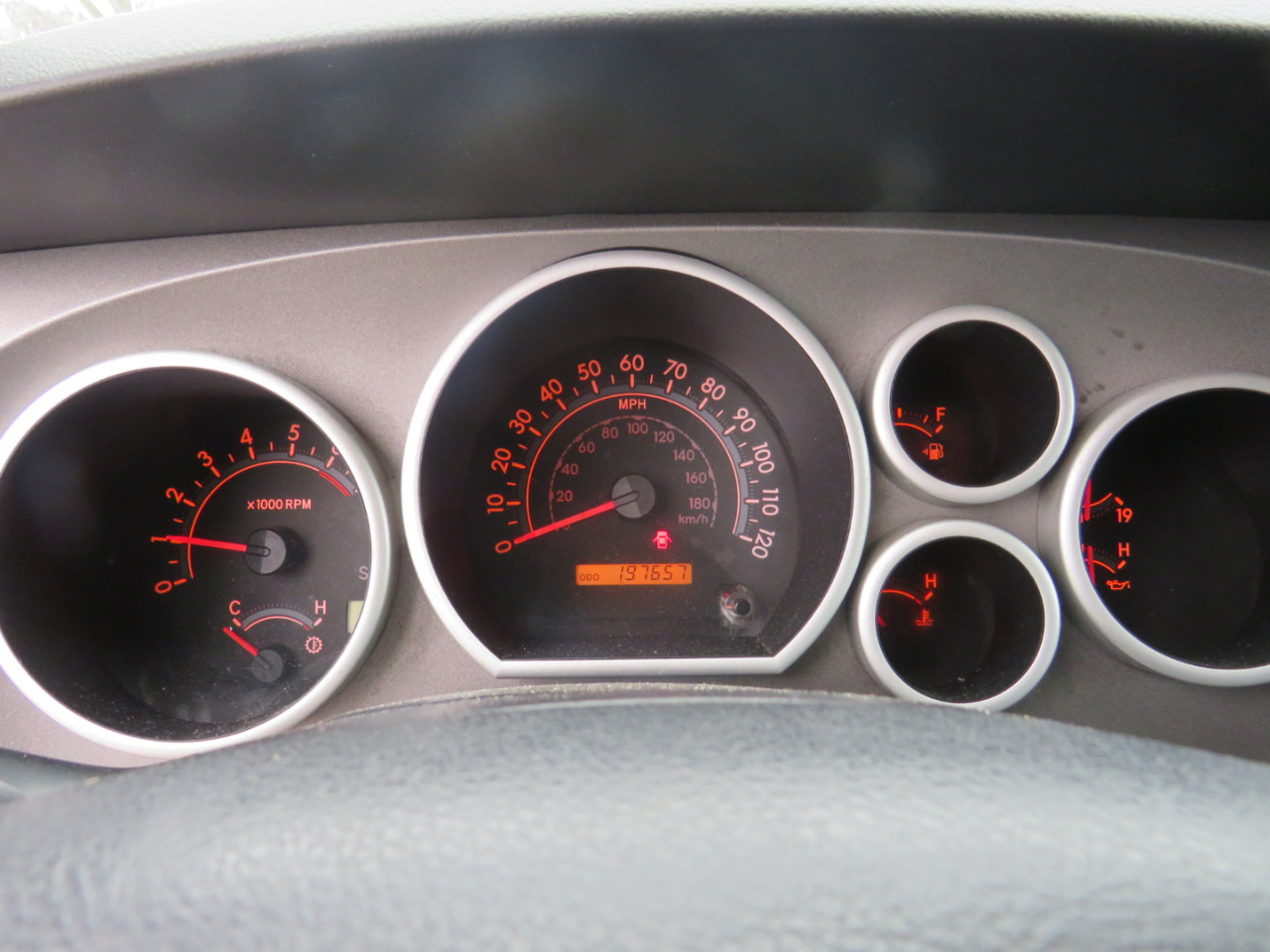 Toyota Tundra Tundra-Grade Double Cab 4.6L 2WD 2012