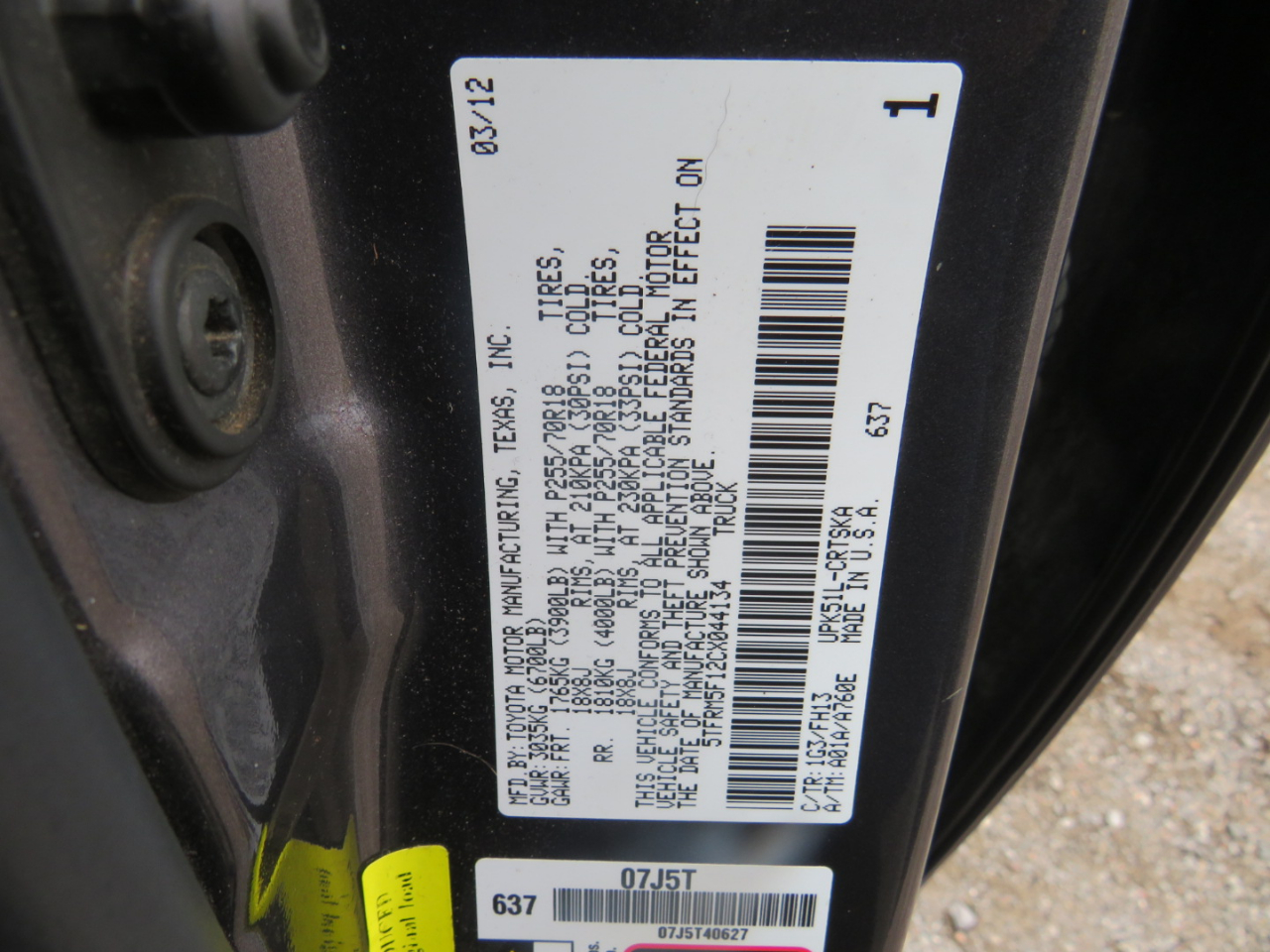 Toyota Tundra Tundra-Grade Double Cab 4.6L 2WD 2012