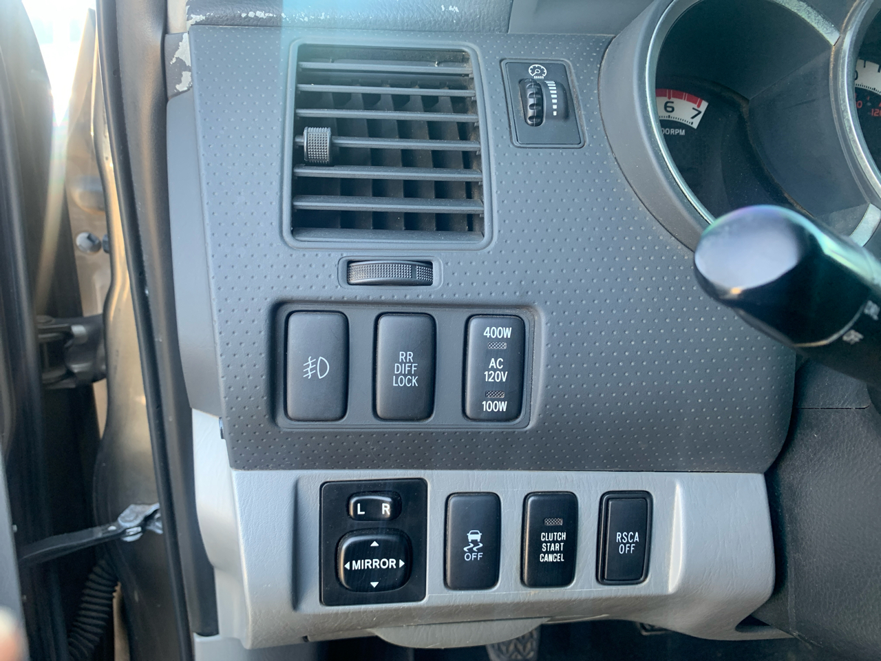 Toyota Tacoma Access Cab V6 5AT 4WD 2015