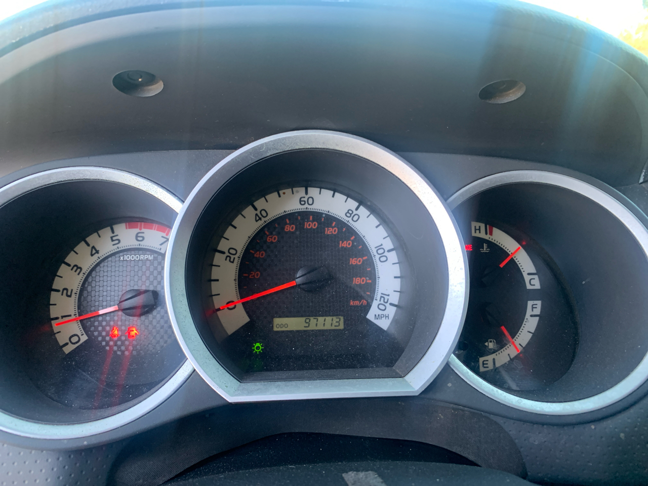 Toyota Tacoma Access Cab V6 5AT 4WD 2015