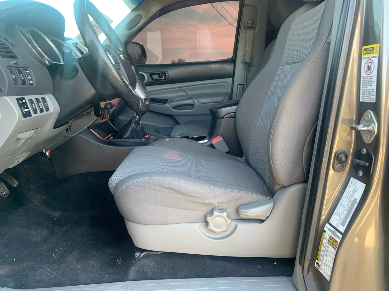 Toyota Tacoma Access Cab V6 5AT 4WD 2015