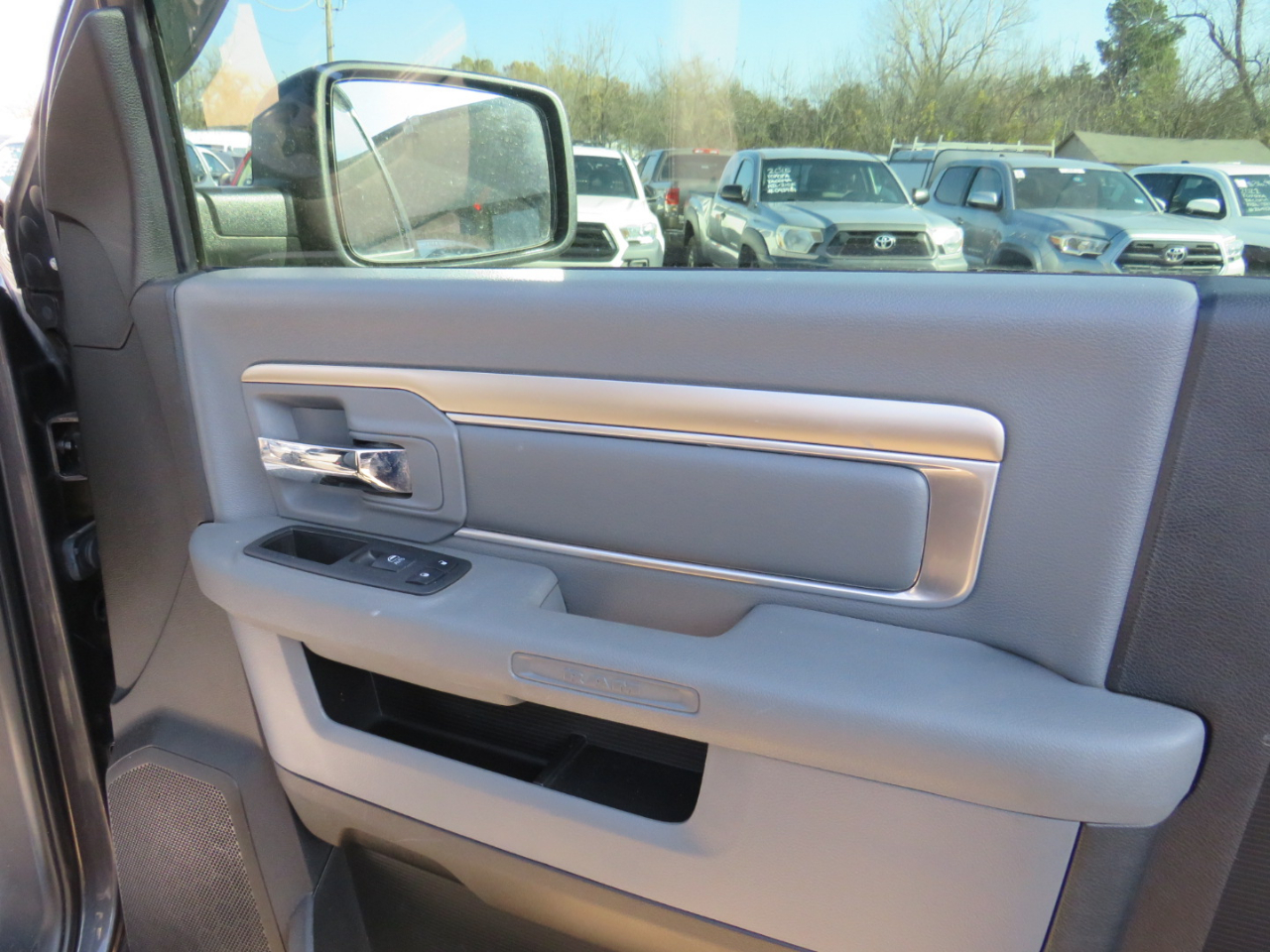 Dodge Ram 1500  2019