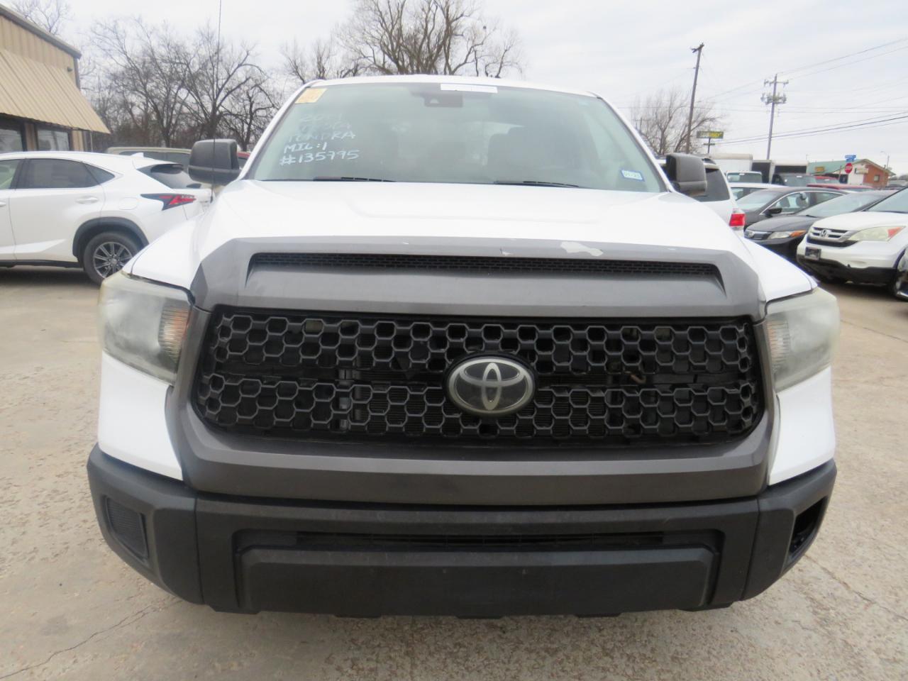 Toyota Tundra SR5 4.6L V8 Double Cab 2WD 2019