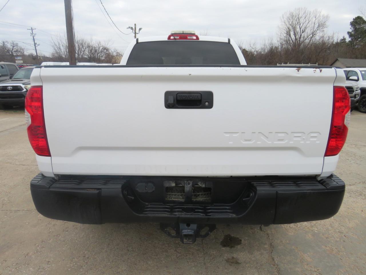 Toyota Tundra SR5 4.6L V8 Double Cab 2WD 2019