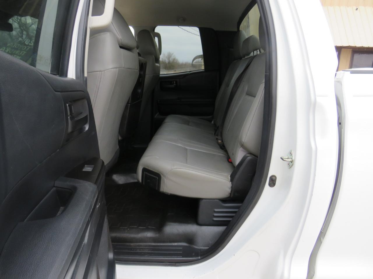 Toyota Tundra SR5 4.6L V8 Double Cab 2WD 2019