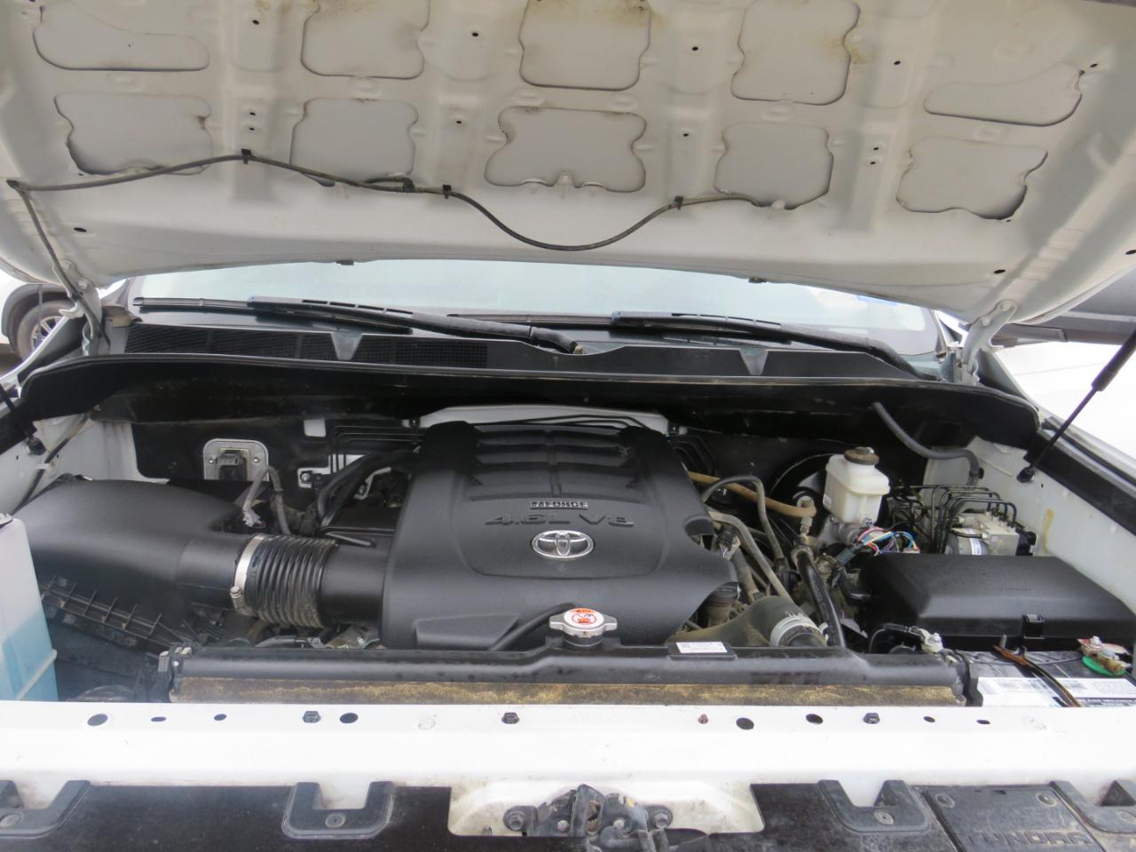 Toyota Tundra SR5 4.6L V8 Double Cab 2WD 2019