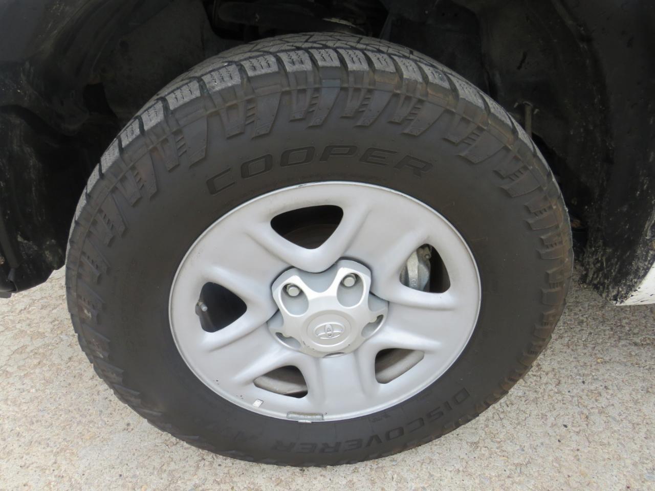 Toyota Tundra SR5 4.6L V8 Double Cab 2WD 2019