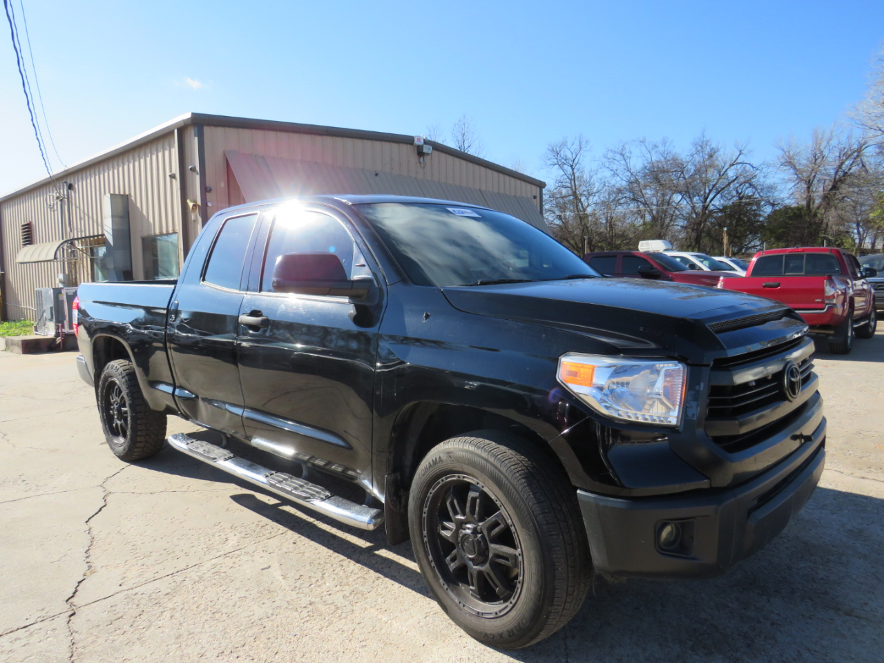 Toyota Tundra SR5 4.6L V8 Double Cab 2WD 2016