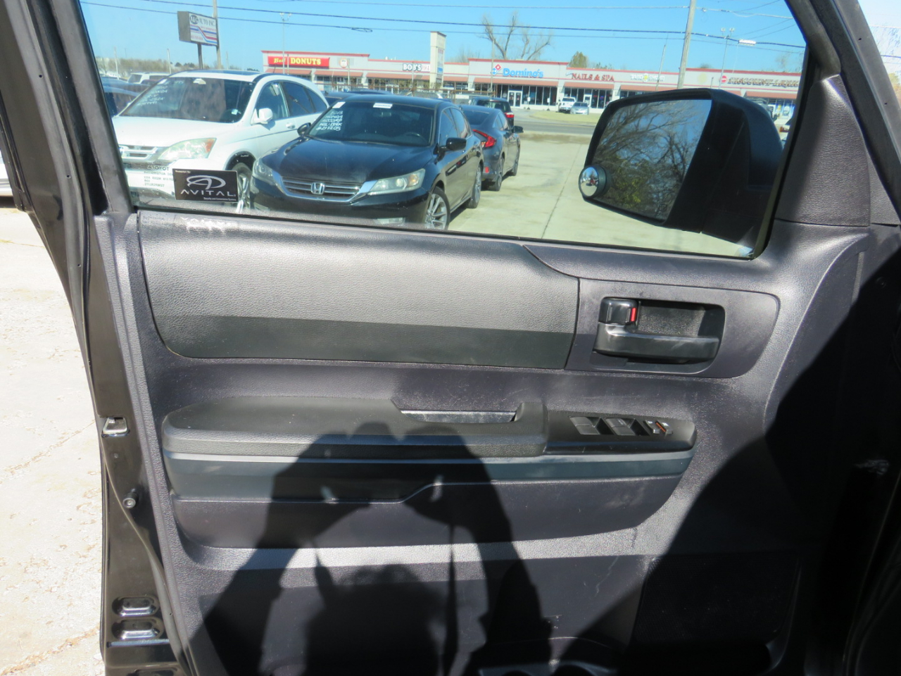 Toyota Tundra SR5 4.6L V8 Double Cab 2WD 2016