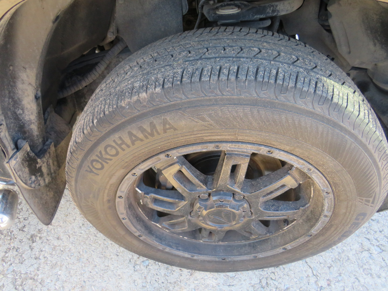 Toyota Tundra SR5 4.6L V8 Double Cab 2WD 2016