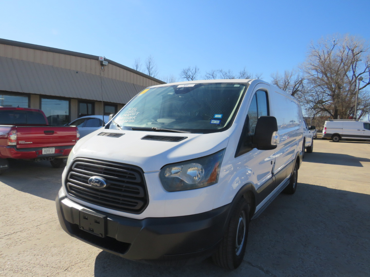 Ford Transit 150 Van Low Roof w/Sliding Pass. 130-in. WB 2016