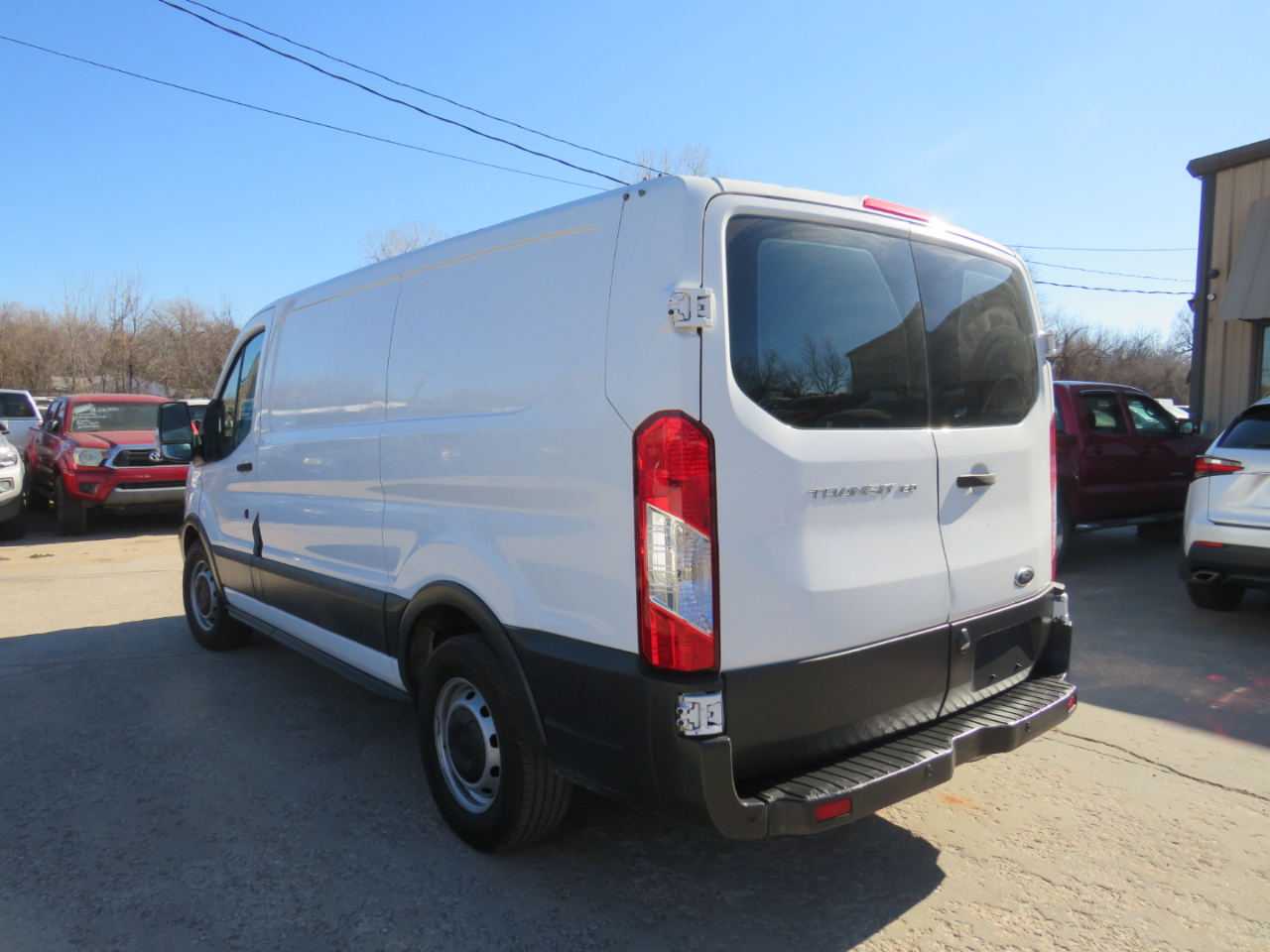 Ford Transit 150 Van Low Roof w/Sliding Pass. 130-in. WB 2016