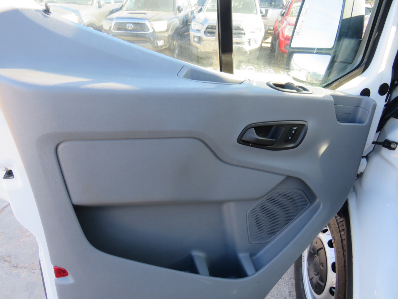 Ford Transit 150 Van Low Roof w/Sliding Pass. 130-in. WB 2016