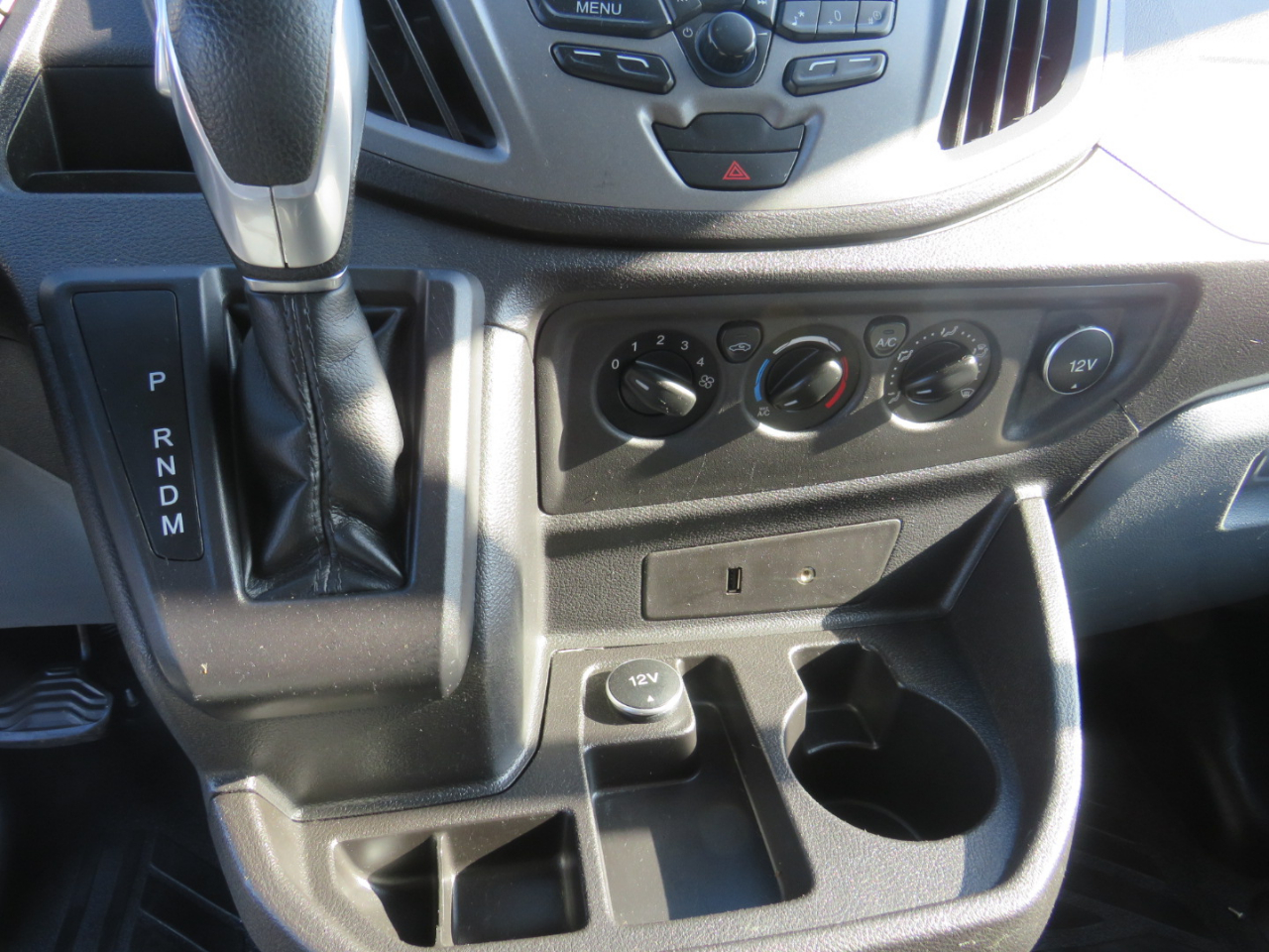 Ford Transit 150 Van Low Roof w/Sliding Pass. 130-in. WB 2016