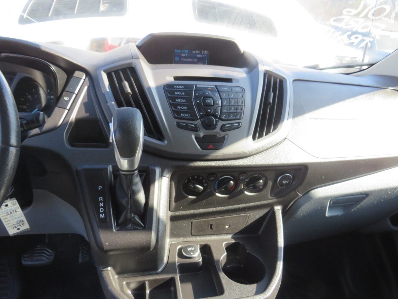 Ford Transit 150 Van Low Roof w/Sliding Pass. 130-in. WB 2016