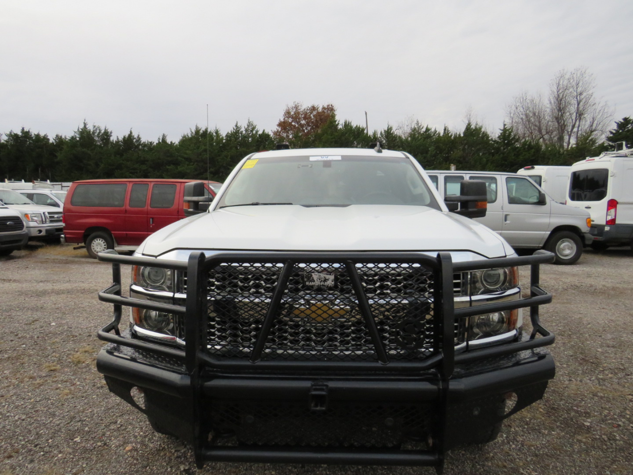 2019 Chevrolet Silverado 2500HD Work Truck photo 2