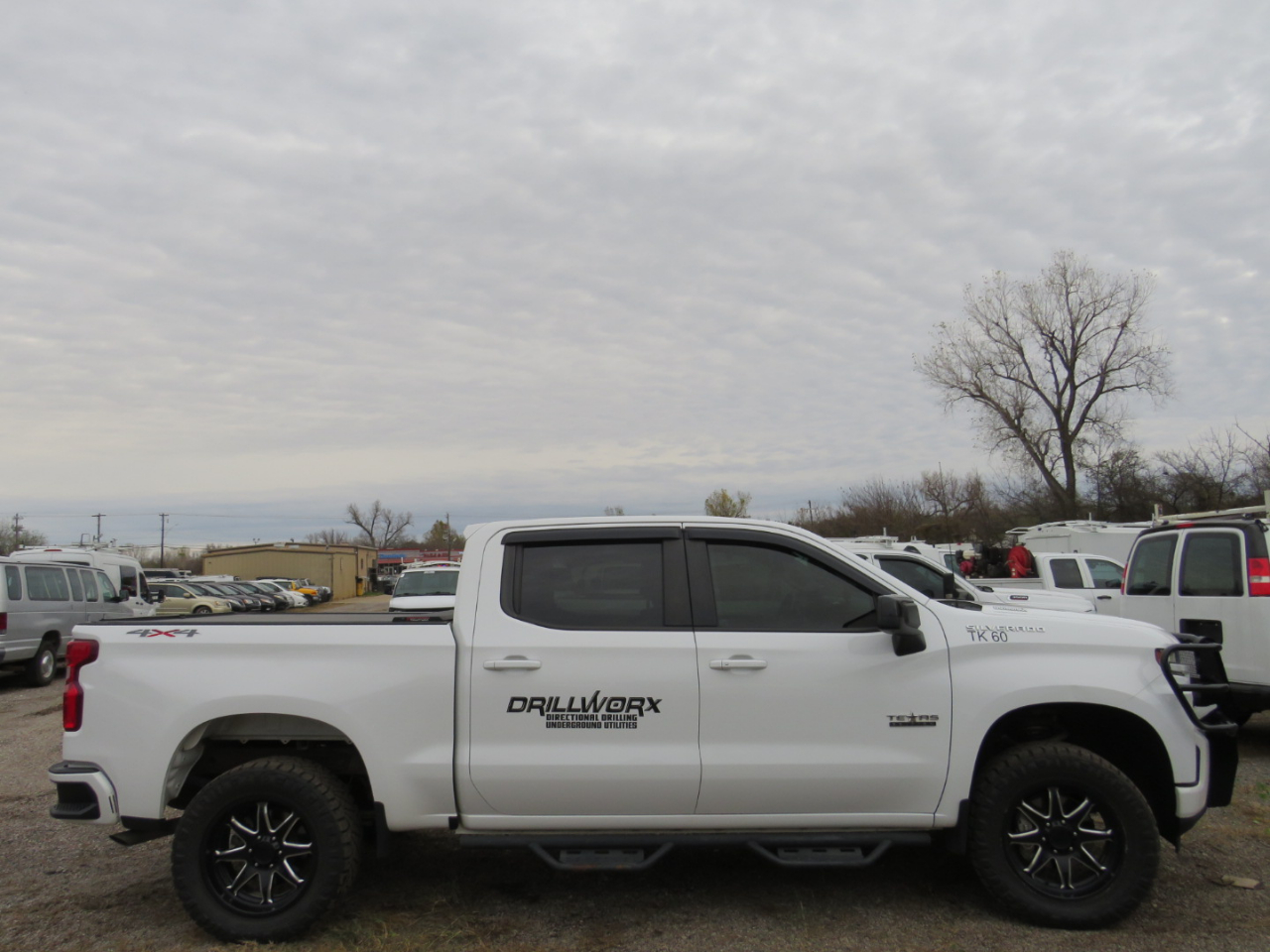 2020 Chevrolet Silverado 1500 RST Texas Edition photo 4