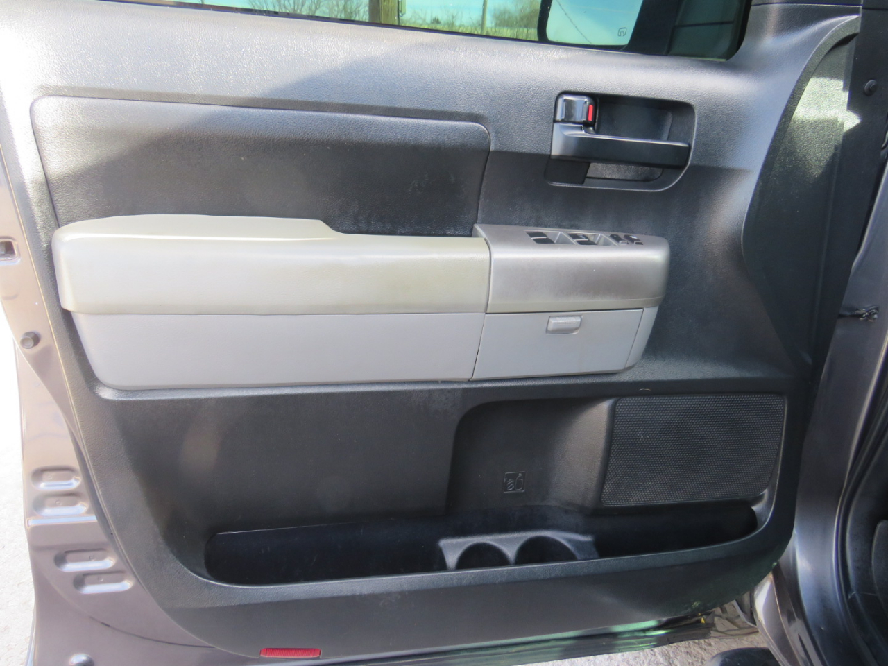 Toyota Tundra 2WD 2012