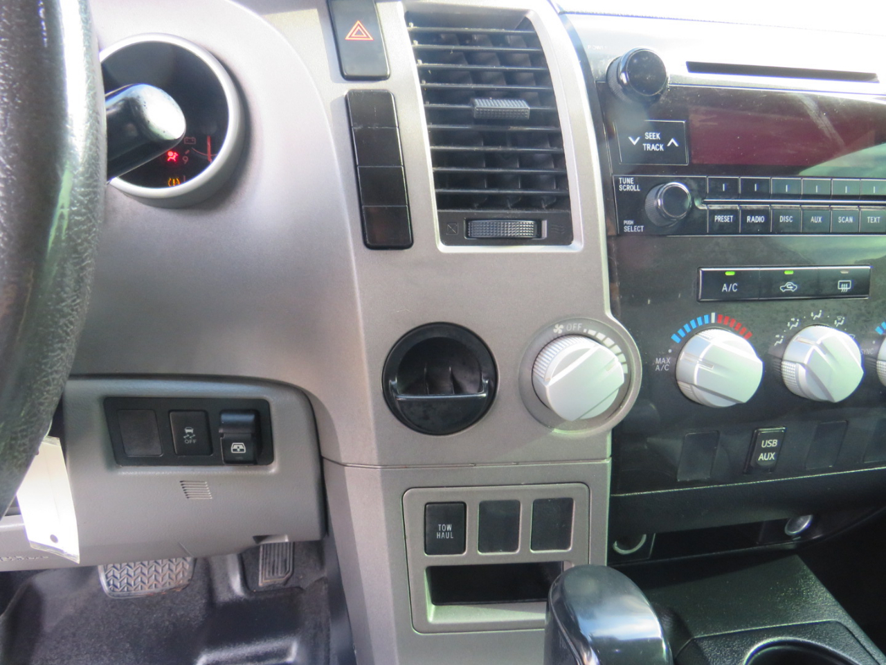 Toyota Tundra 2WD 2012