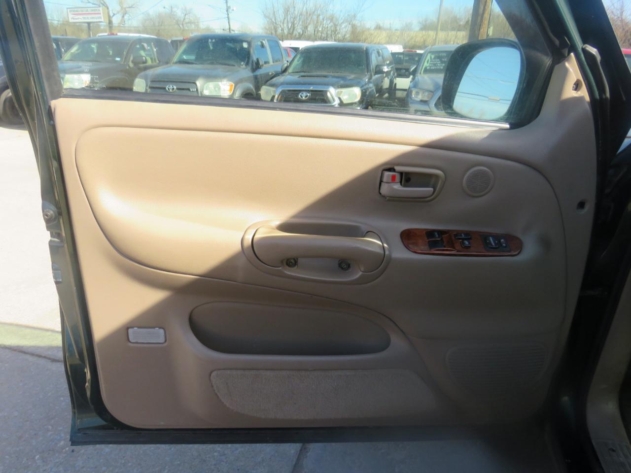 Toyota Tundra 2WD  2002