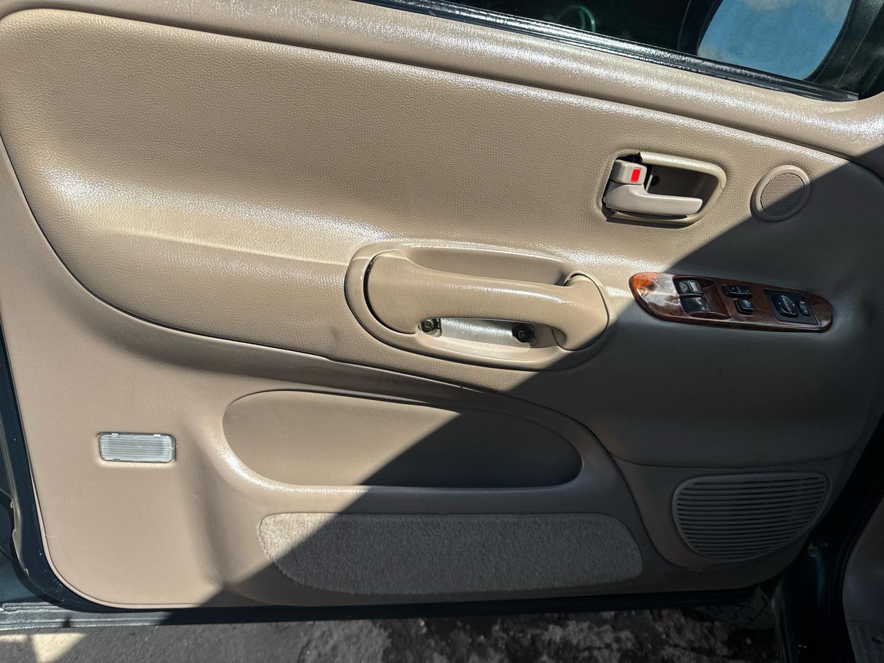 Toyota Tundra 2WD  2002